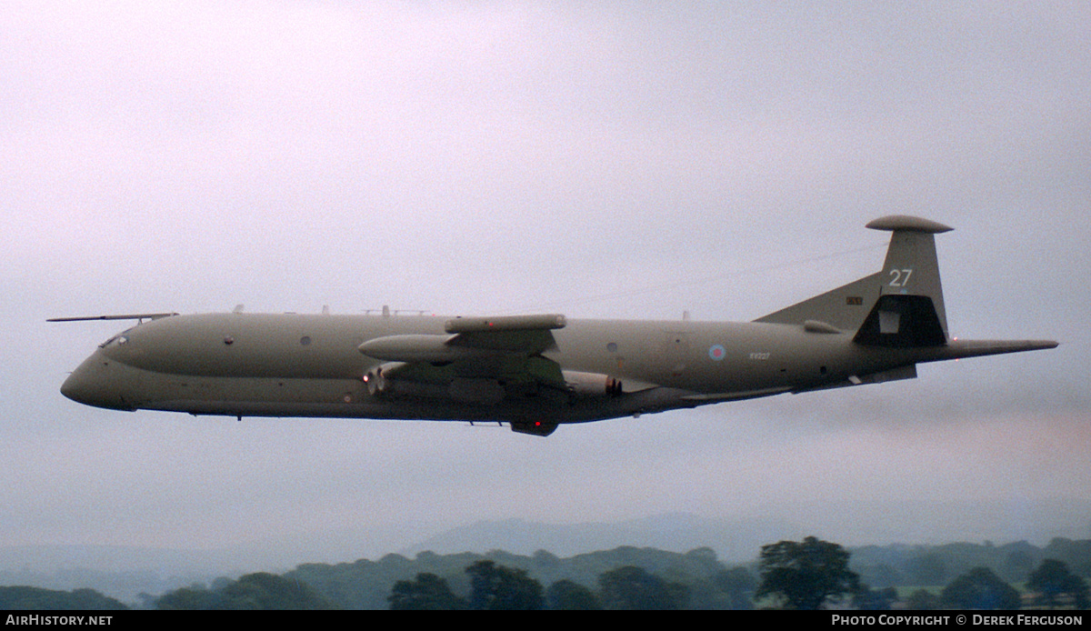 Aircraft Photo of XV227 | Hawker Siddeley Nimrod MR2P | UK - Air Force | AirHistory.net #626226