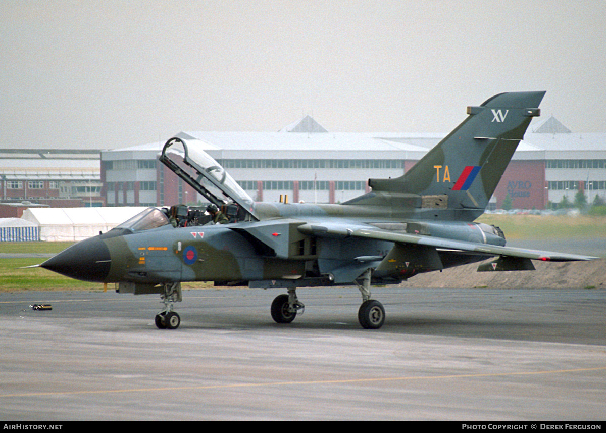 Aircraft Photo of ZA597 | Panavia Tornado GR1 | UK - Air Force | AirHistory.net #626264