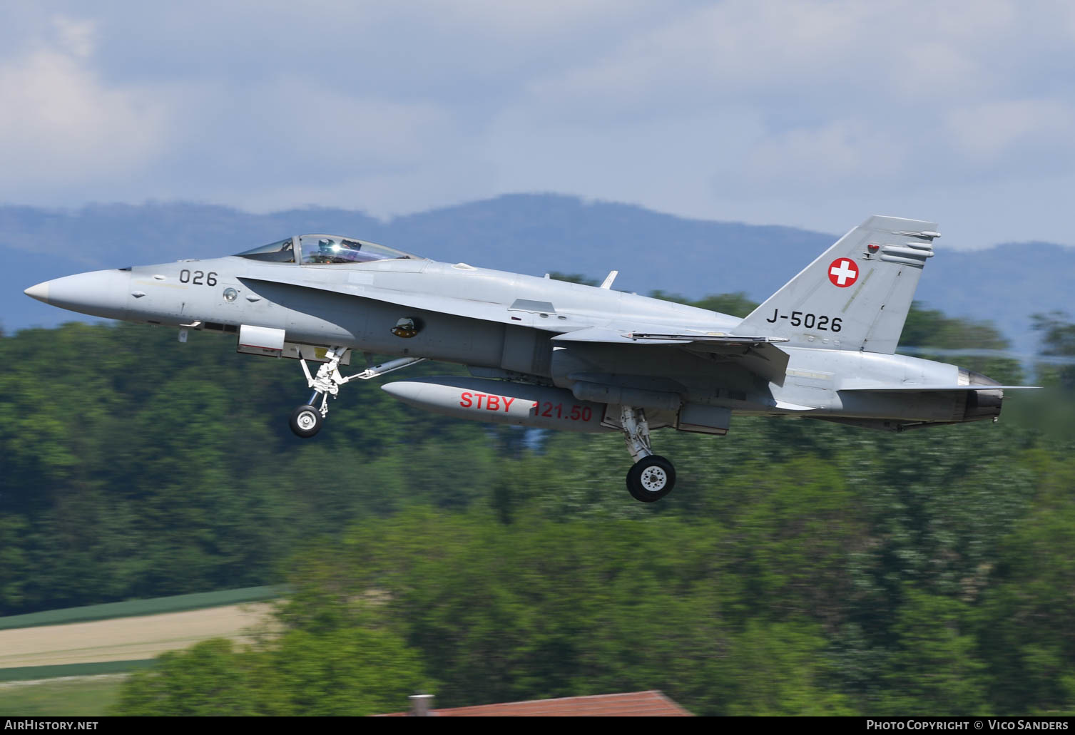 Aircraft Photo of J-5026 | McDonnell Douglas F/A-18C Hornet | Switzerland - Air Force | AirHistory.net #626438