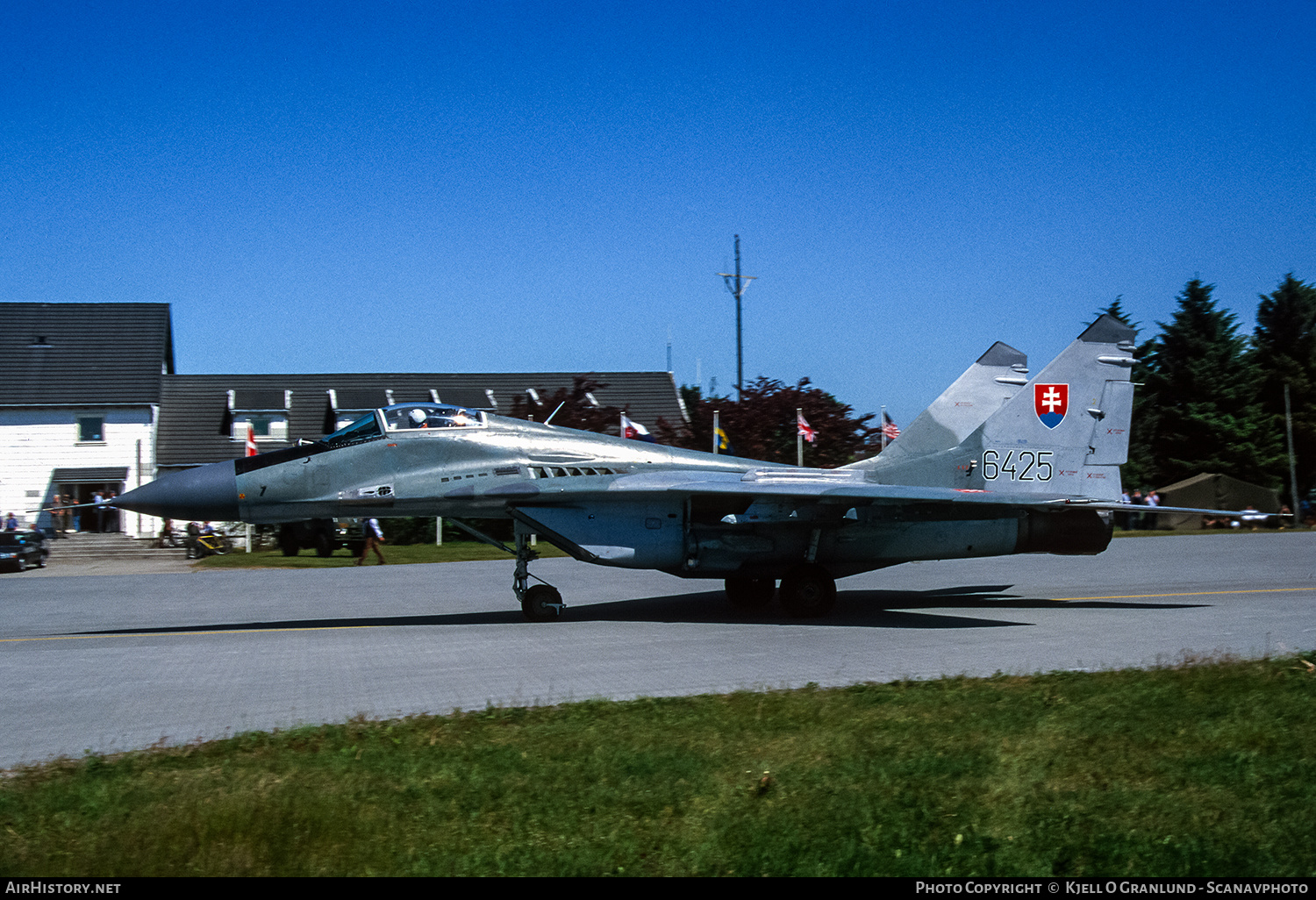 Aircraft Photo of 6425 | Mikoyan-Gurevich MiG-29A (9-12A) | Slovakia - Air Force | AirHistory.net #626450