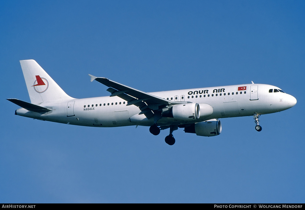 Aircraft Photo of N484GX | Airbus A320-212 | Onur Air | AirHistory.net #626506