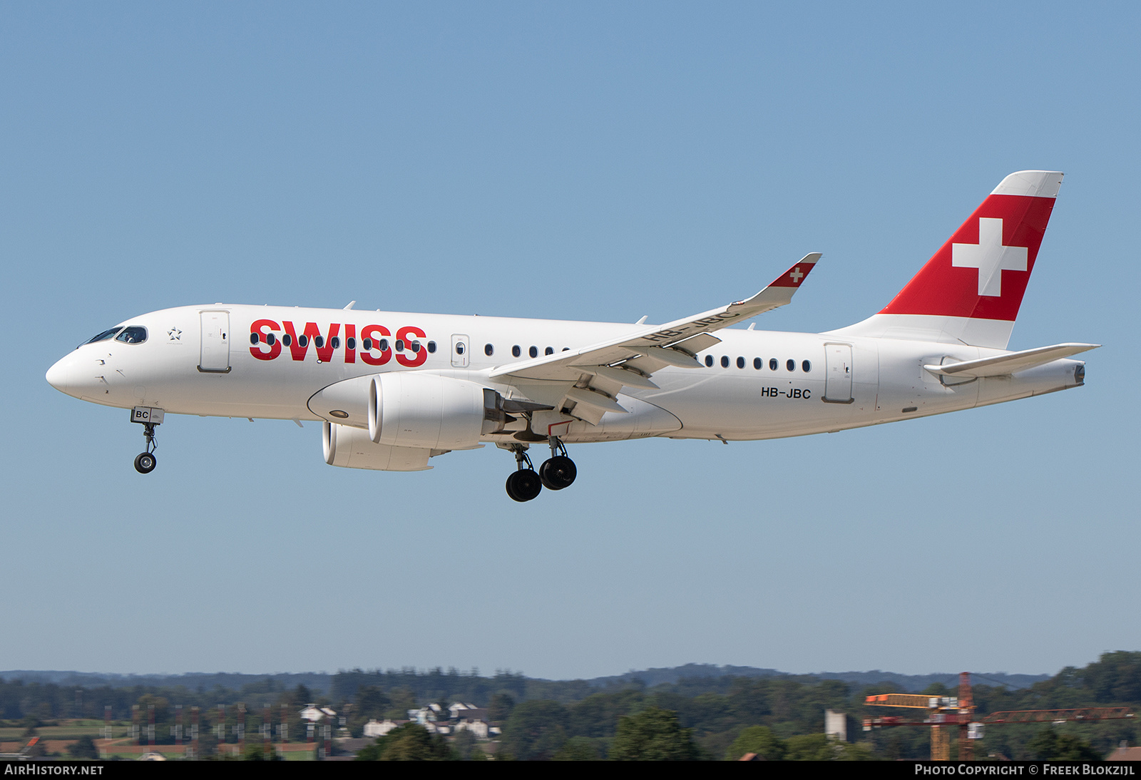 Aircraft Photo of HB-JBC | Bombardier CSeries CS100 (BD-500-1A10) | Swiss International Air Lines | AirHistory.net #626507