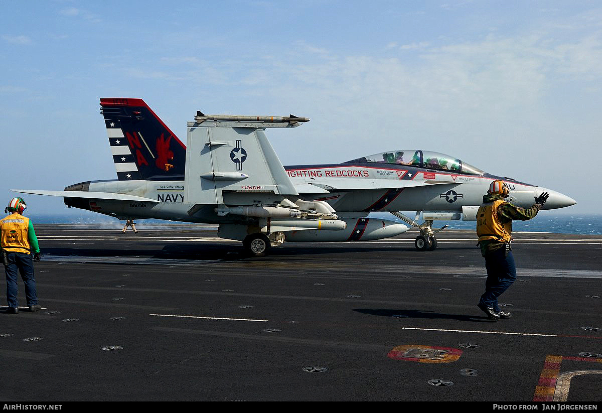 Aircraft Photo of 166795 | Boeing F/A-18F Super Hornet | USA - Navy | AirHistory.net #626563