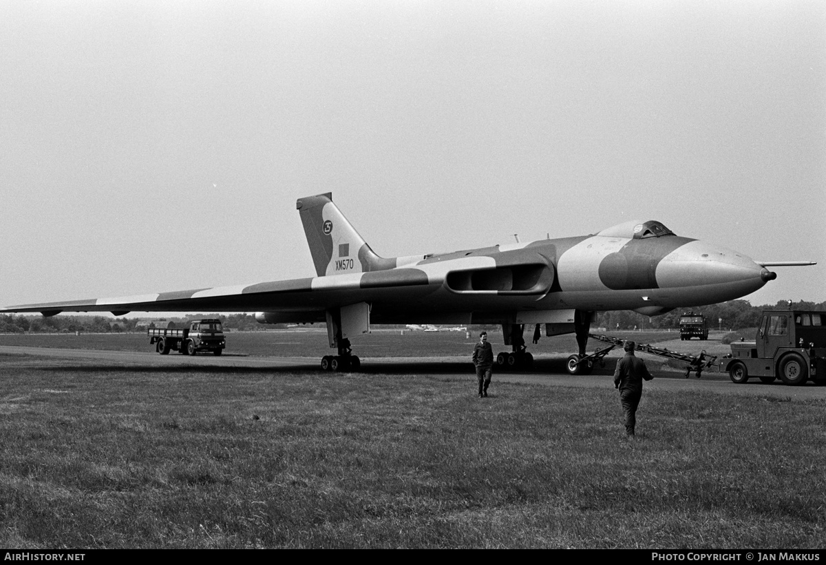 Aircraft Photo of XM570 | Avro 698 Vulcan B.2 | UK - Air Force | AirHistory.net #626679