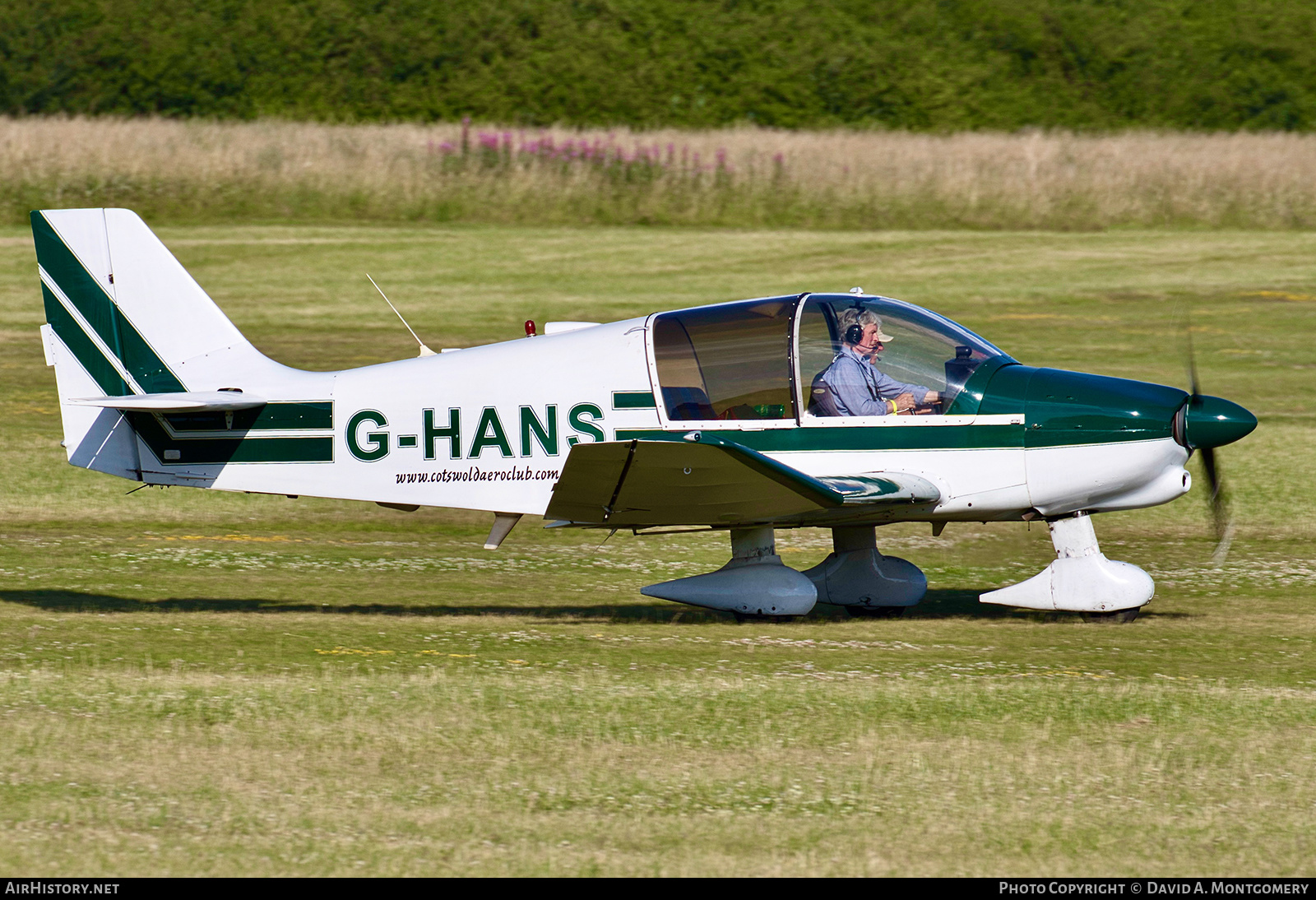 Aircraft Photo of G-HANS | Robin DR-400-108 Dauphin 2+2 | Cotswold Aero Club | AirHistory.net #626814