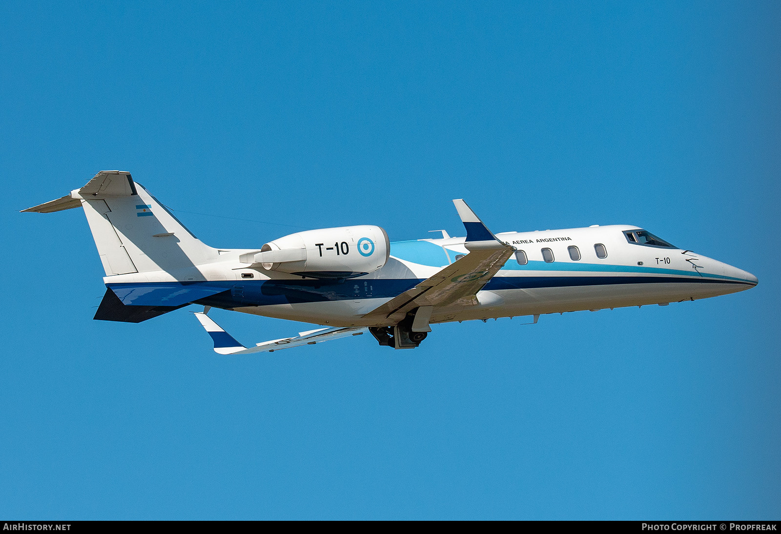 Aircraft Photo of T-10 | Learjet 60 | Argentina - Air Force | AirHistory.net #626815