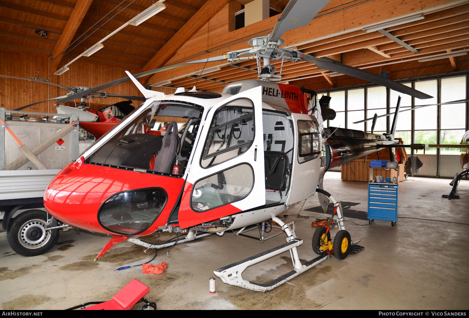 Aircraft Photo of HB-ZNC | Eurocopter AS-350B-3 Ecureuil | Heli-Linth | AirHistory.net #626877