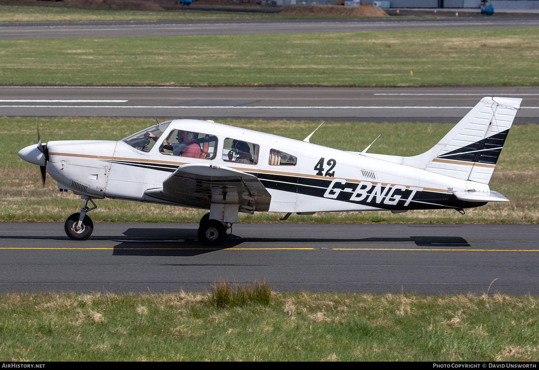 Aircraft Photo of G-BNGT | Piper PA-28-181 Cherokee Archer II | AirHistory.net #626900