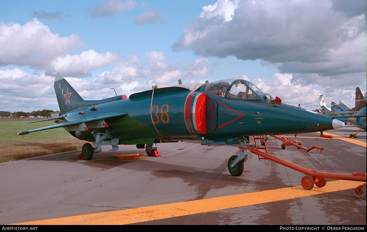 Aircraft Photo of 38 yellow | Yakovlev Yak-38 | Russia - Navy | AirHistory.net #626988