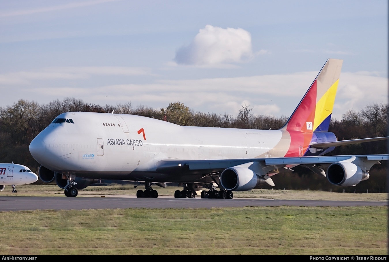 Aircraft Photo of HL7417 | Boeing 747-48EM(BDSF) | Asiana Airlines Cargo | AirHistory.net #627000