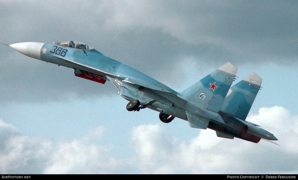 Aircraft Photo of 388 blue | Sukhoi Su-27A | Soviet Union - Air Force | AirHistory.net #627013