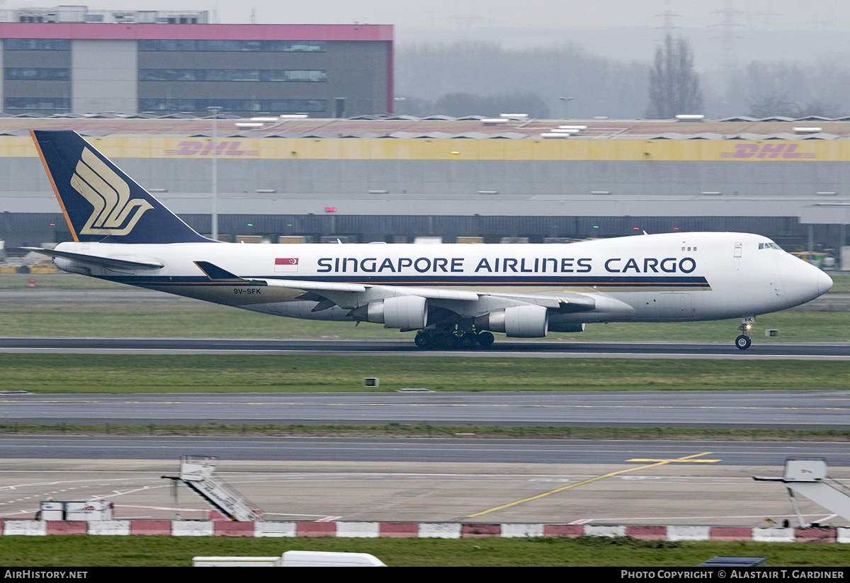 Aircraft Photo of 9V-SFK | Boeing 747-412F/SCD | Singapore Airlines Cargo | AirHistory.net #627047