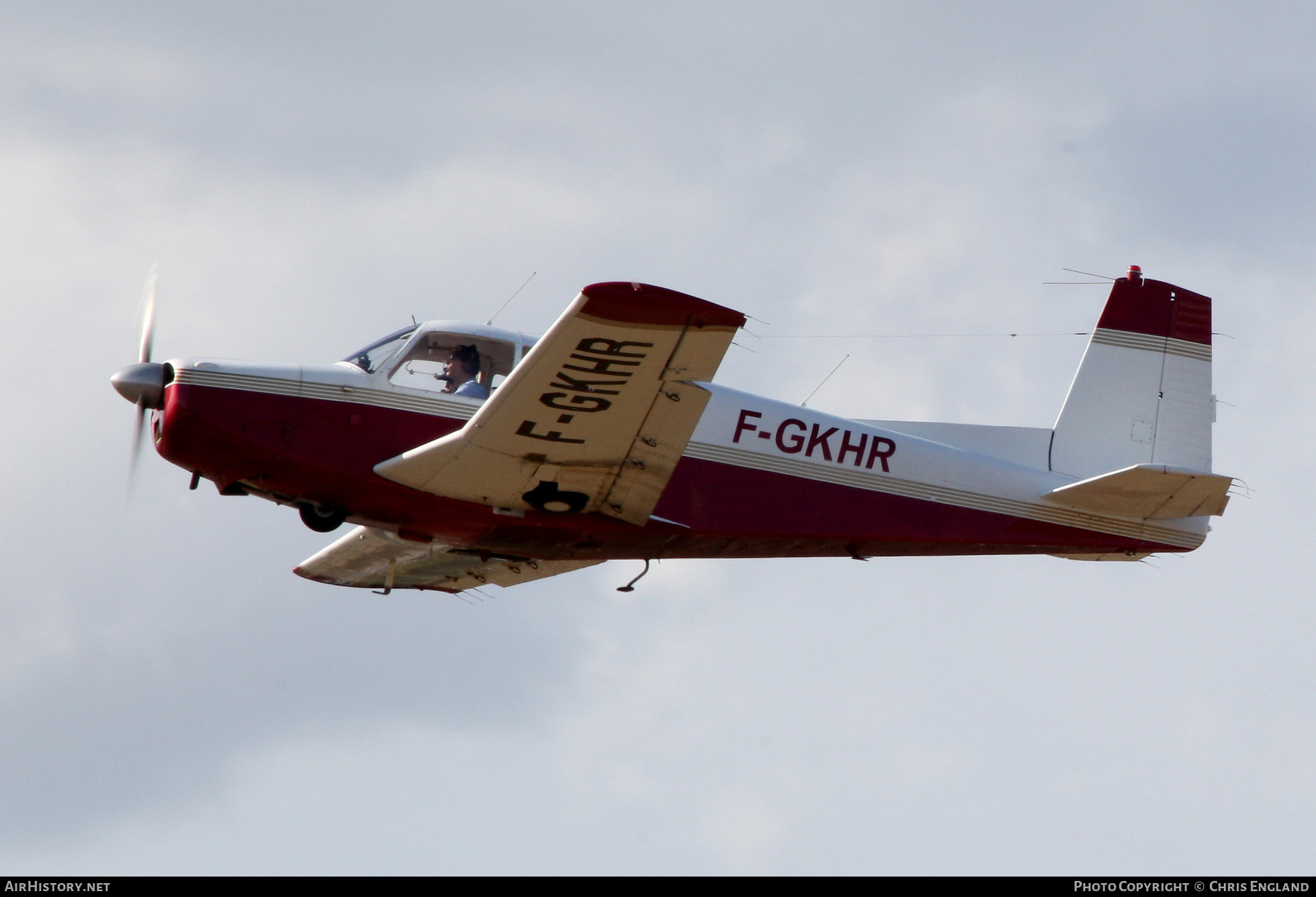Aircraft Photo of F-GKHR | SIAI-Marchetti S-205-20 R | AirHistory.net #627066