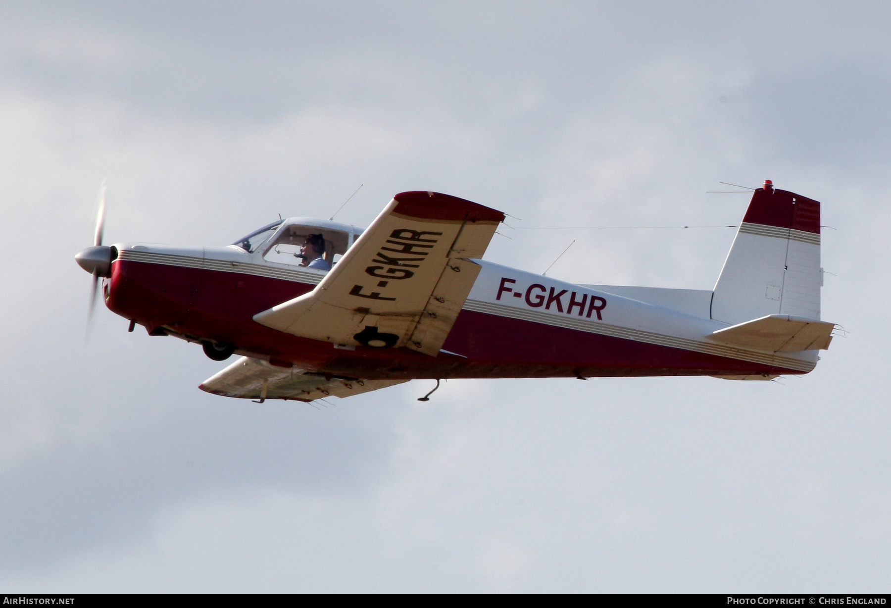 Aircraft Photo of F-GKHR | SIAI-Marchetti S-205-20R | AirHistory.net #627066