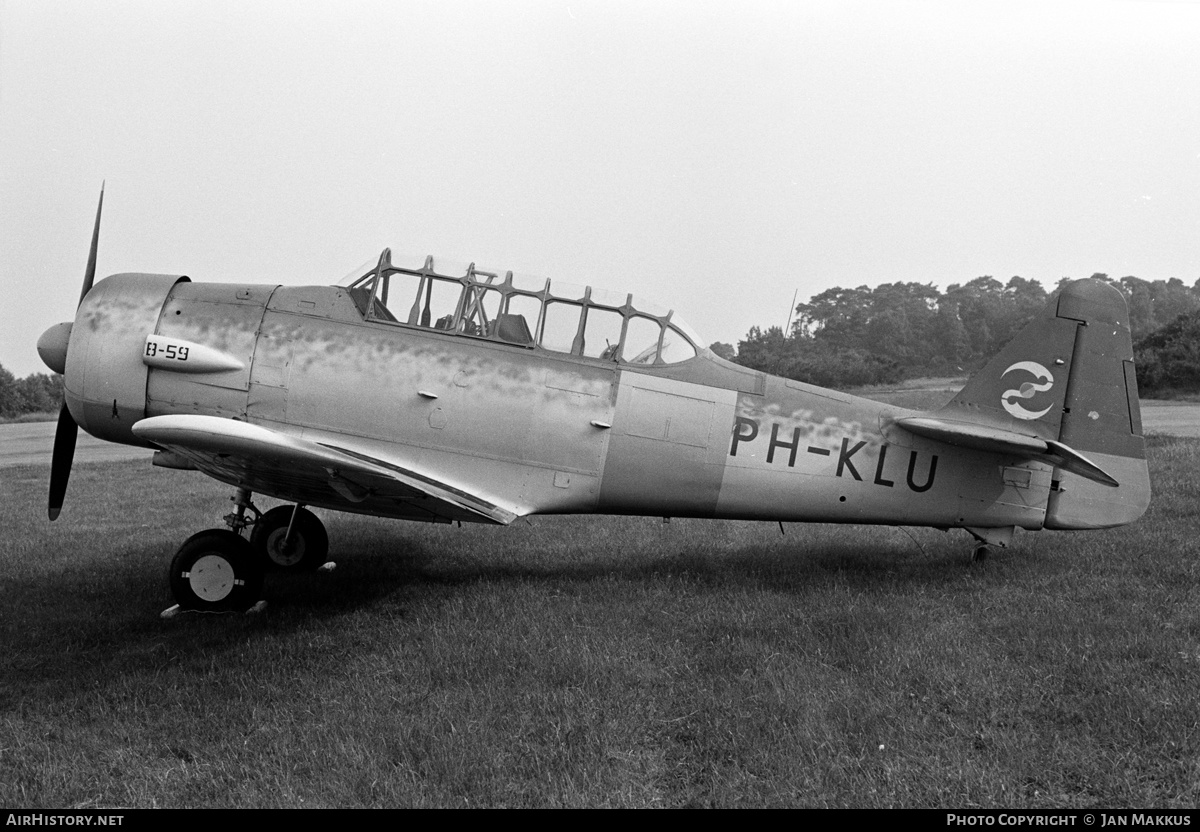 Aircraft Photo of PH-KLU / B-59 | North American AT-16 Harvard IIB | Stichting Vliegsport Gilze-Rijen | AirHistory.net #627123