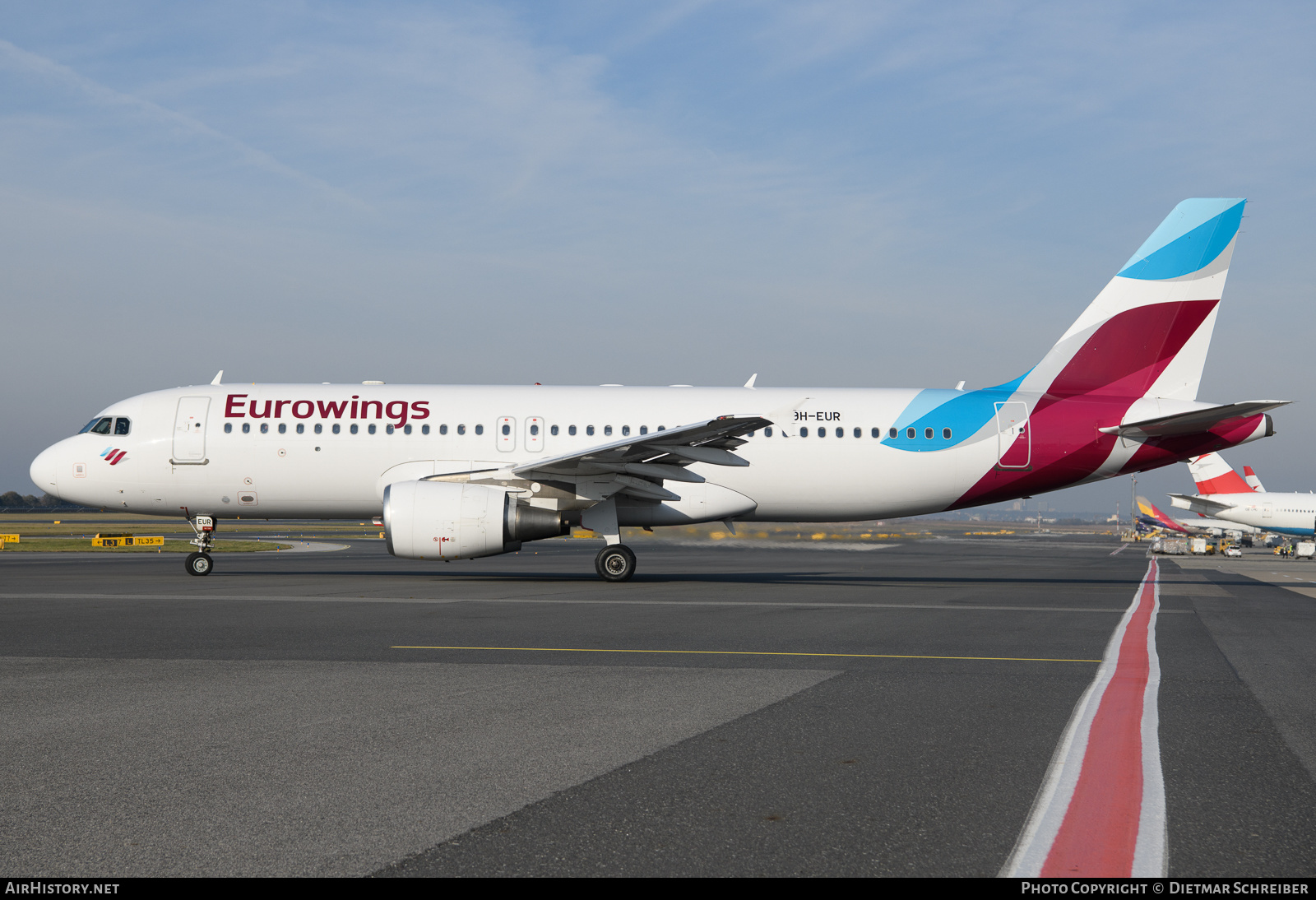Aircraft Photo of 9H-EUR | Airbus A320-214 | Eurowings | AirHistory.net #627161