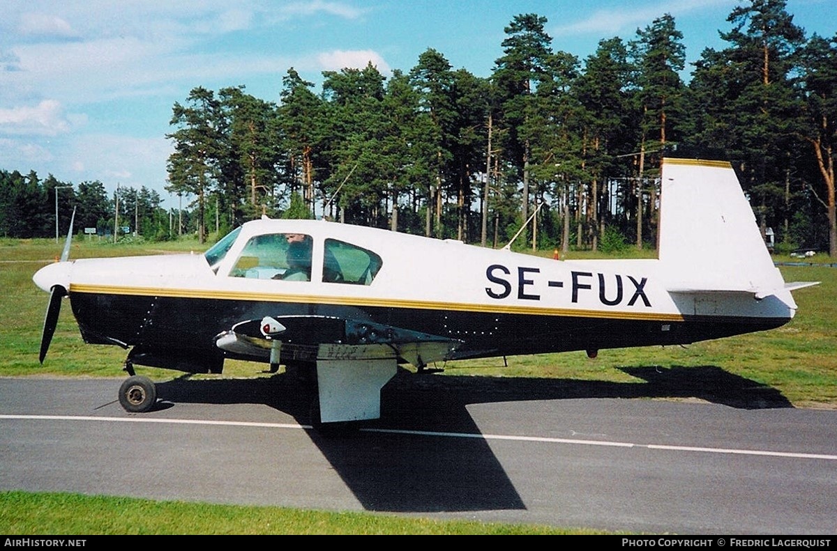Aircraft Photo of SE-FUX | Mooney M-20B Mark 21 | AirHistory.net #627188