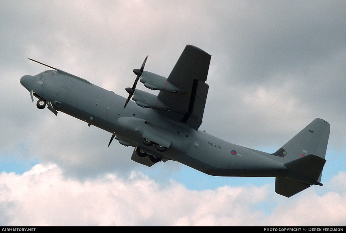 Aircraft Photo of N4242N | Lockheed Martin C-130J-30 Hercules C4 | UK - Air Force | AirHistory.net #627278