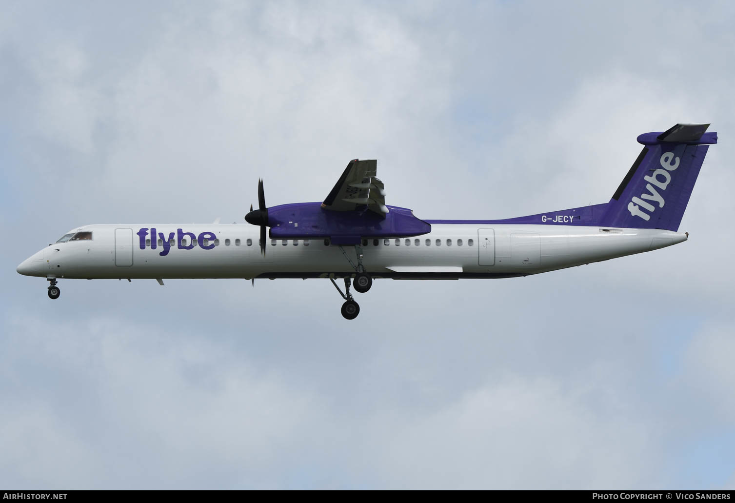 Aircraft Photo of G-JECY | Bombardier DHC-8-402 Dash 8 | Flybe | AirHistory.net #627379