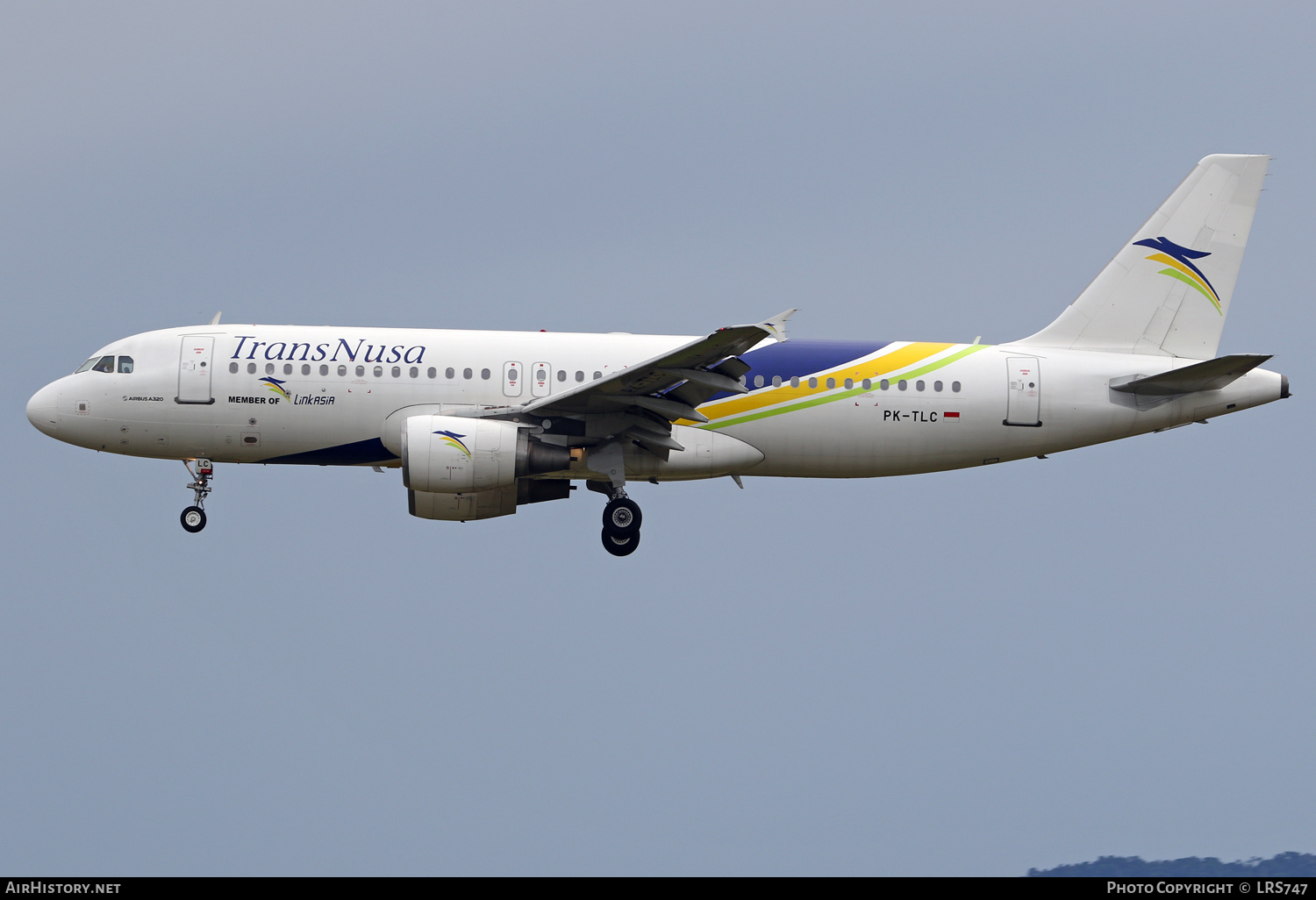 Aircraft Photo of PK-TLC | Airbus A320-214 | TransNusa Aviation | AirHistory.net #627455