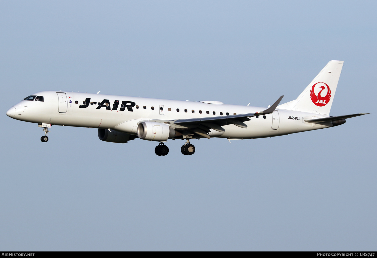 Aircraft Photo of JA246J | Embraer 190STD (ERJ-190-100STD) | J-Air | AirHistory.net #627458