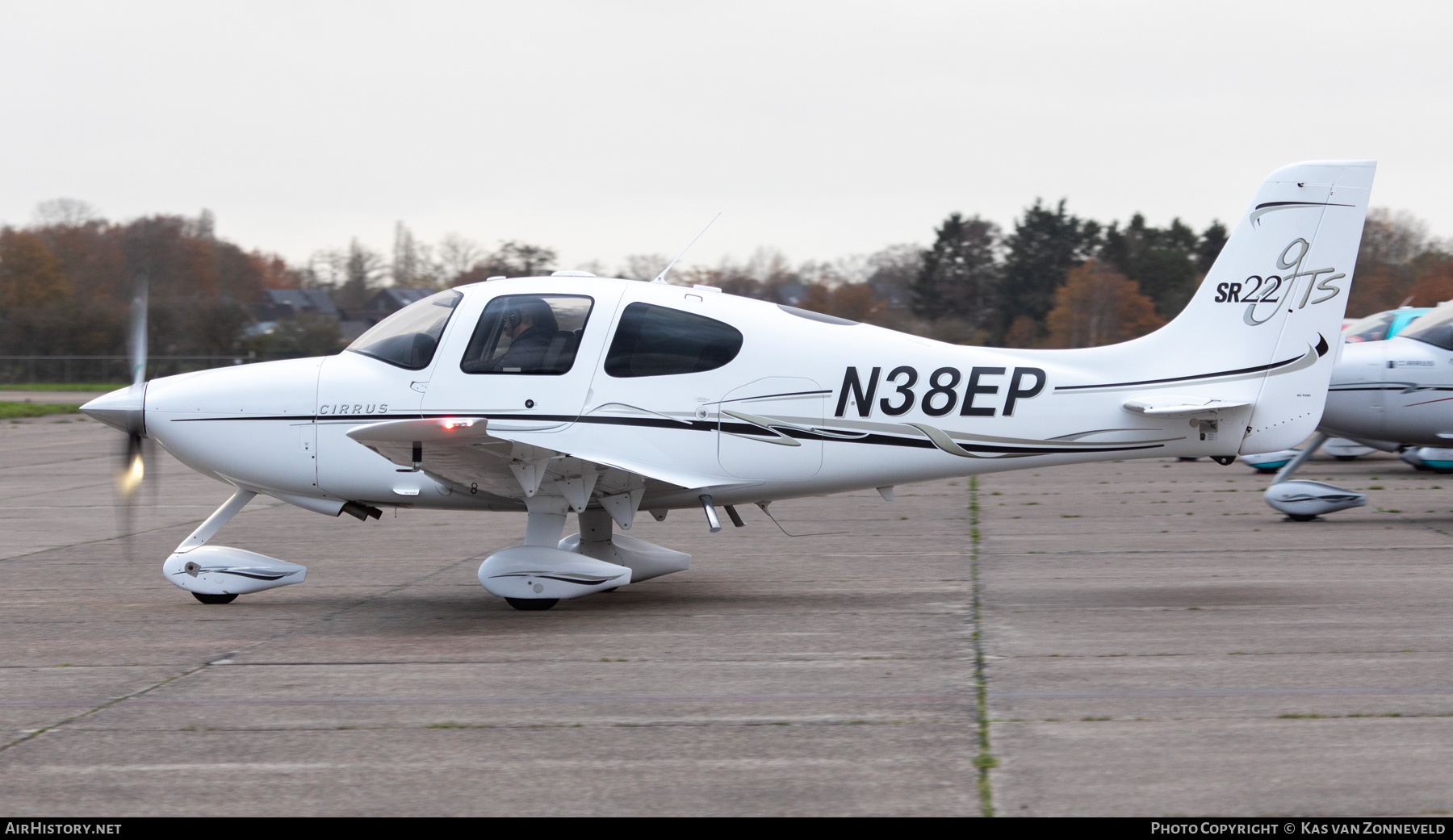 Aircraft Photo of N38EP | Cirrus SR-22 G2-GTS | AirHistory.net #627495