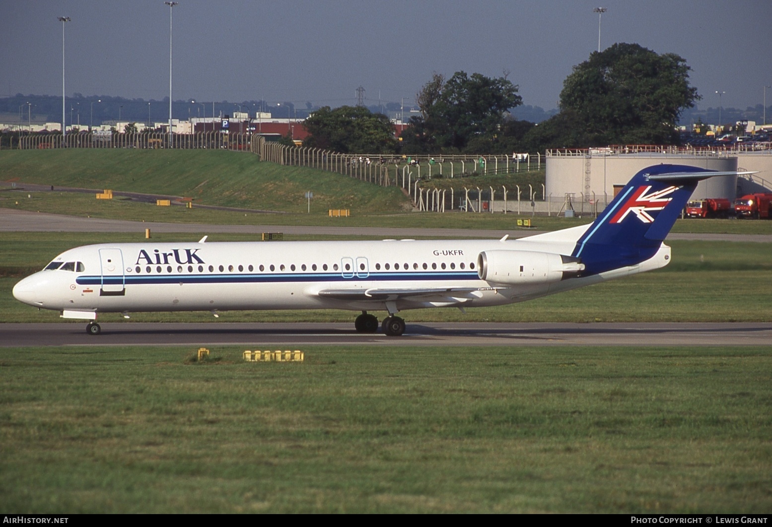 Aircraft Photo of G-UKFR | Fokker 100 (F28-0100) | Air UK | AirHistory.net #627540