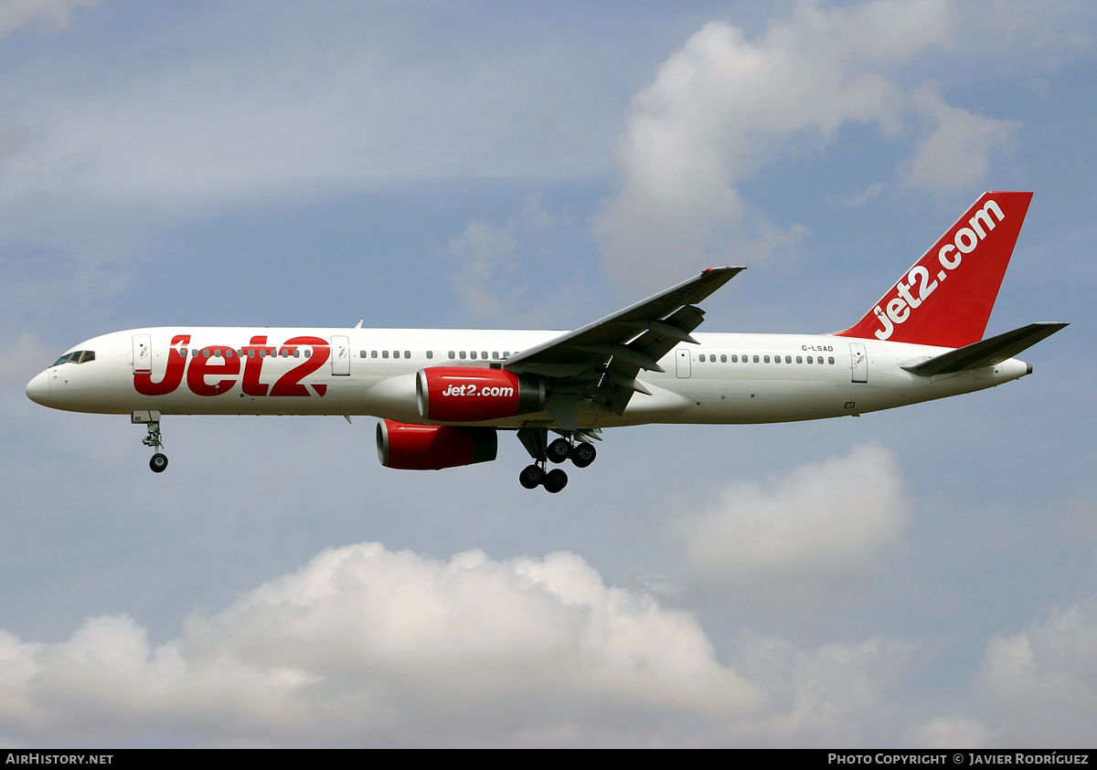 Aircraft Photo of G-LSAD | Boeing 757-236 | Jet2 | AirHistory.net #627614