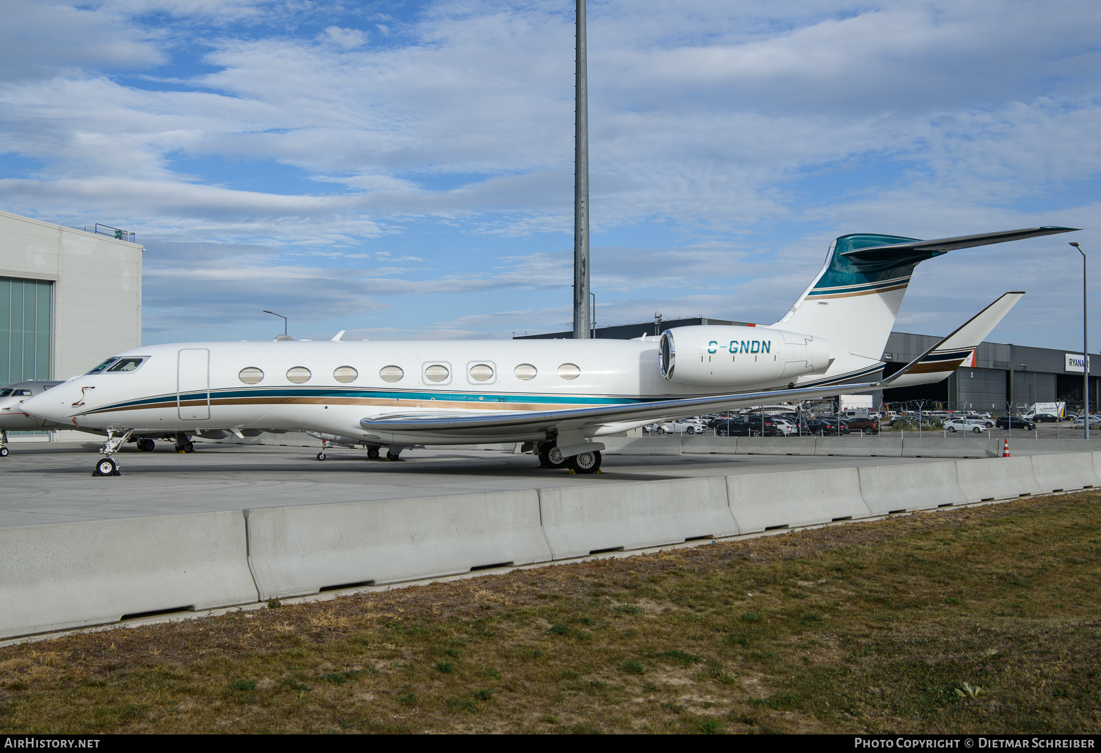 Aircraft Photo of C-GNDN | Gulfstream Aerospace G650 (G-VI) | AirHistory.net #627656