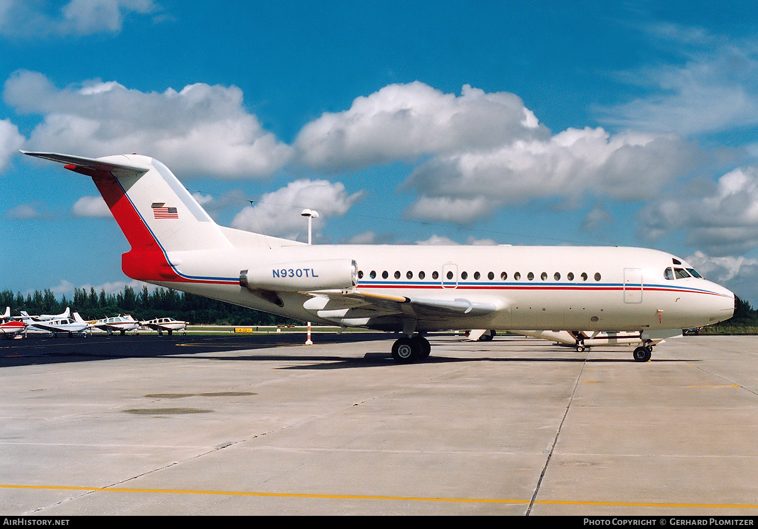 Aircraft Photo of N930TL | Fokker F28-1000 Fellowship | AirHistory.net #627759