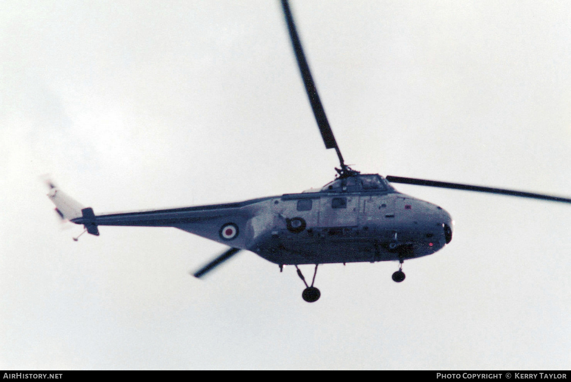 Aircraft Photo of XJ407 | Westland WS-55-3 Whirlwind HAR10 | UK - Air Force | AirHistory.net #627842