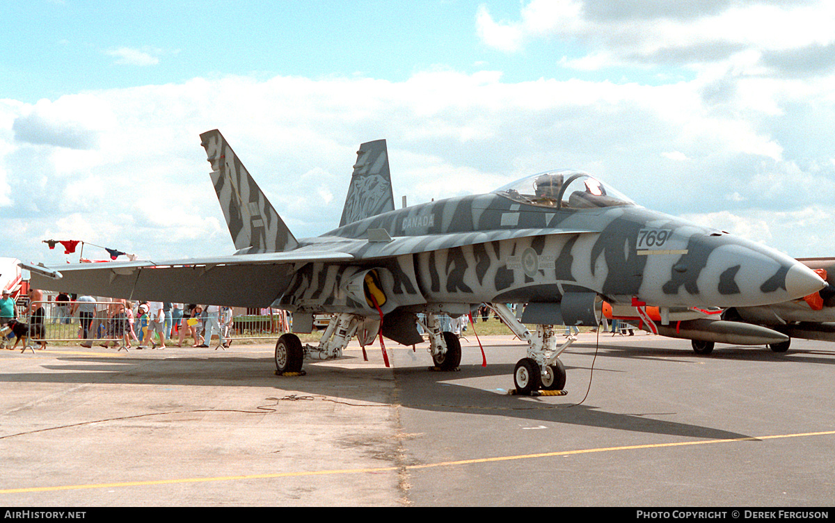 Aircraft Photo of 188769 | McDonnell Douglas CF-188 Hornet | Canada - Air Force | AirHistory.net #627848