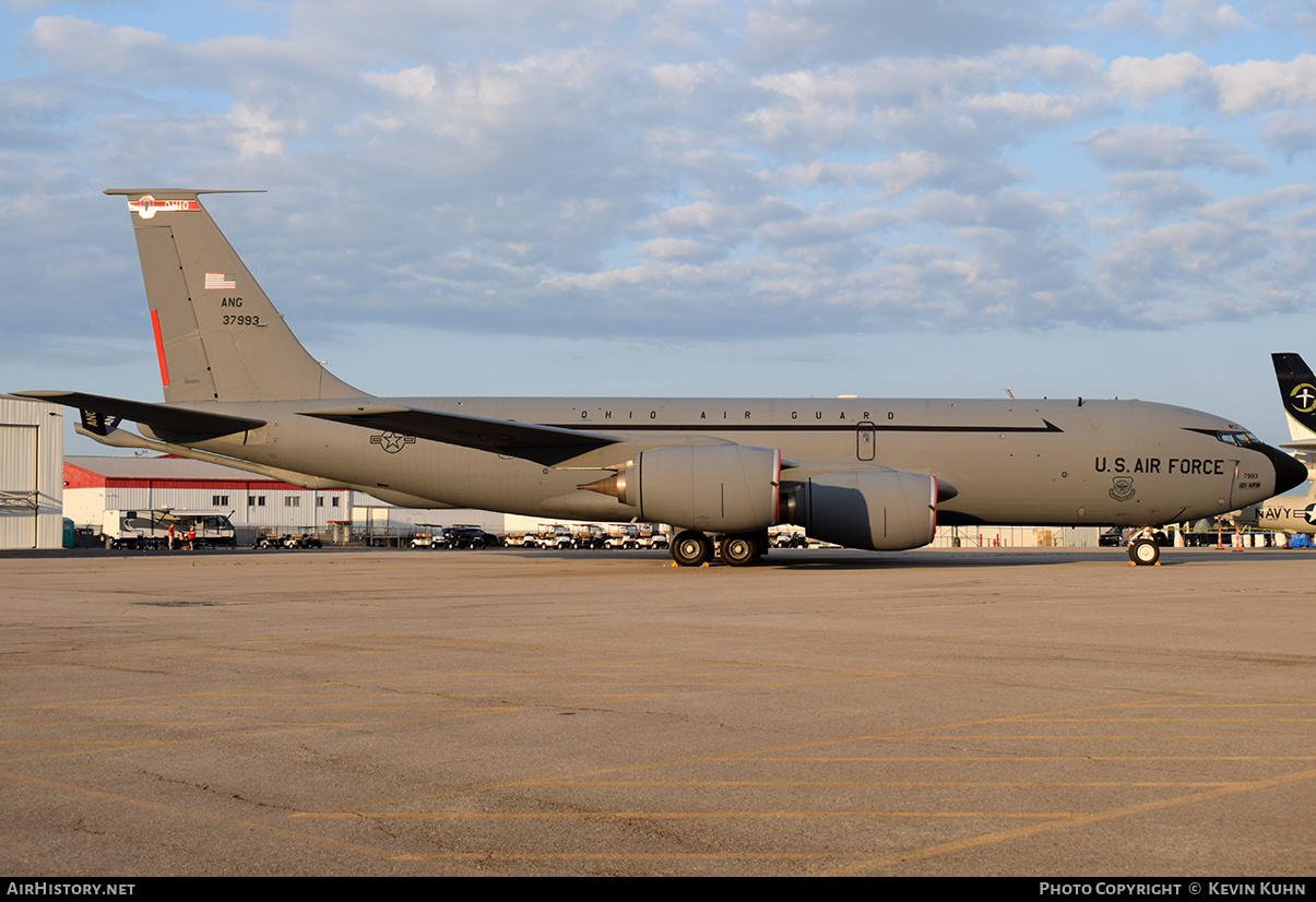 Aircraft Photo of 63-7993 / 37993 | Boeing KC-135R Stratotanker | USA - Air Force | AirHistory.net #627900