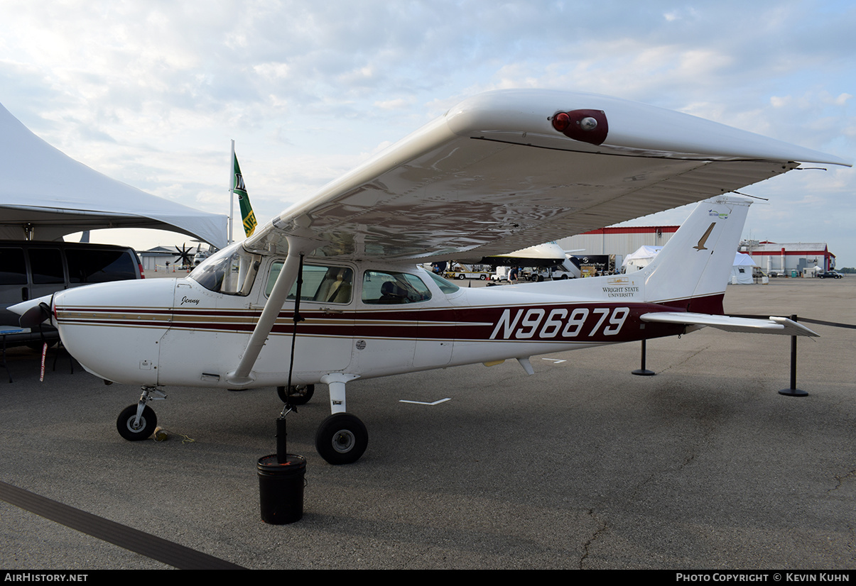 Aircraft Photo of N96879 | Cessna 172P Skyhawk | AirHistory.net #627901