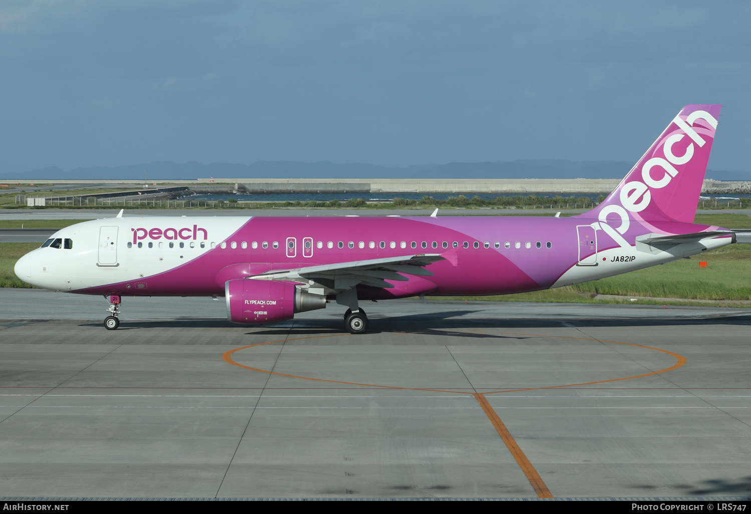 Aircraft Photo of JA821P | Airbus A320-214 | AirHistory.net #627919