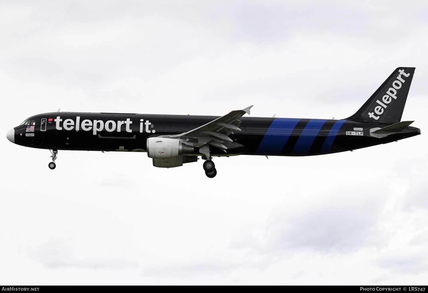Aircraft Photo of 9M-TLP | Airbus A321-211/P2F | Teleport Cargo | AirHistory.net #627936