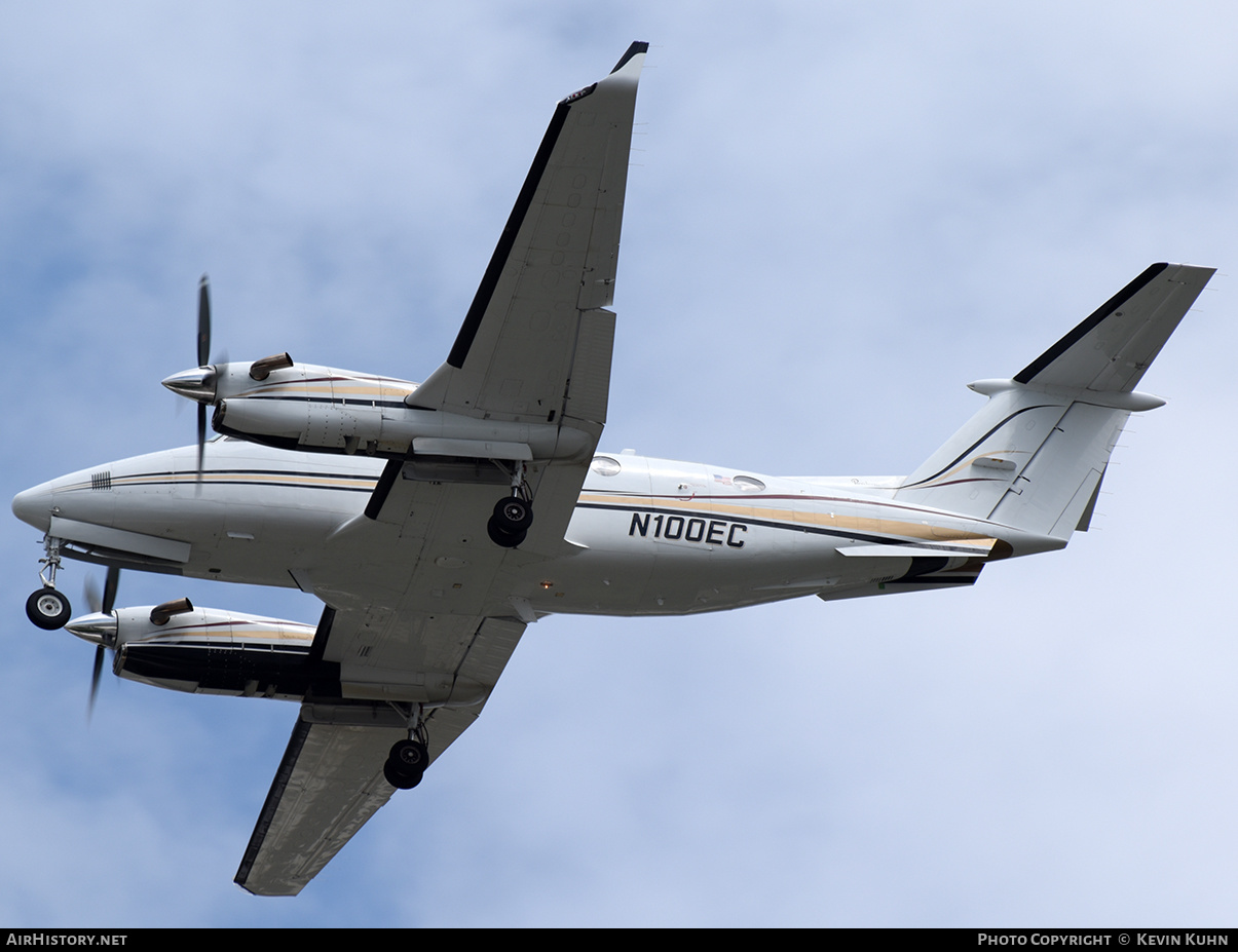 Aircraft Photo of N100EC | Beech Super King Air 350 (B300) | AirHistory.net #627941