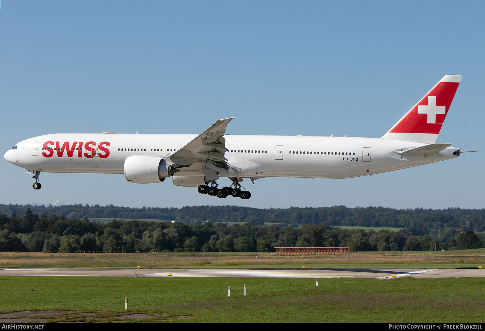 Aircraft Photo of HB-JNG | Boeing 777-300/ER | Swiss International Air Lines | AirHistory.net #627958