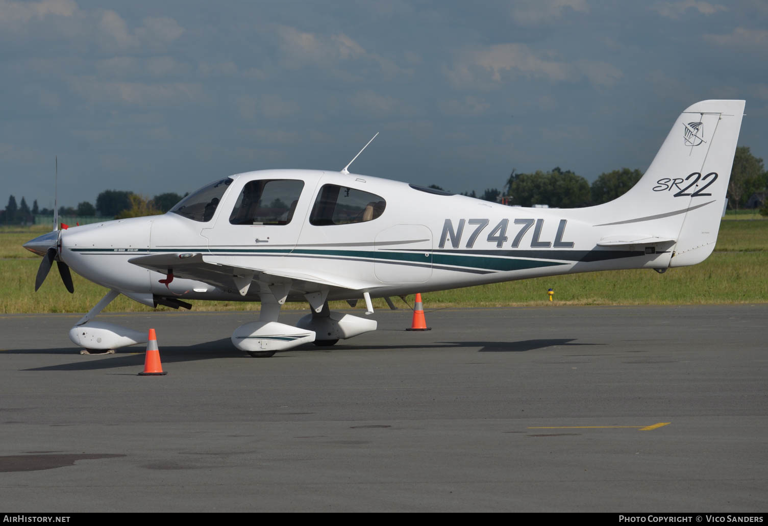Aircraft Photo of N747LL | Cirrus SR-22 G1 | AirHistory.net #627994