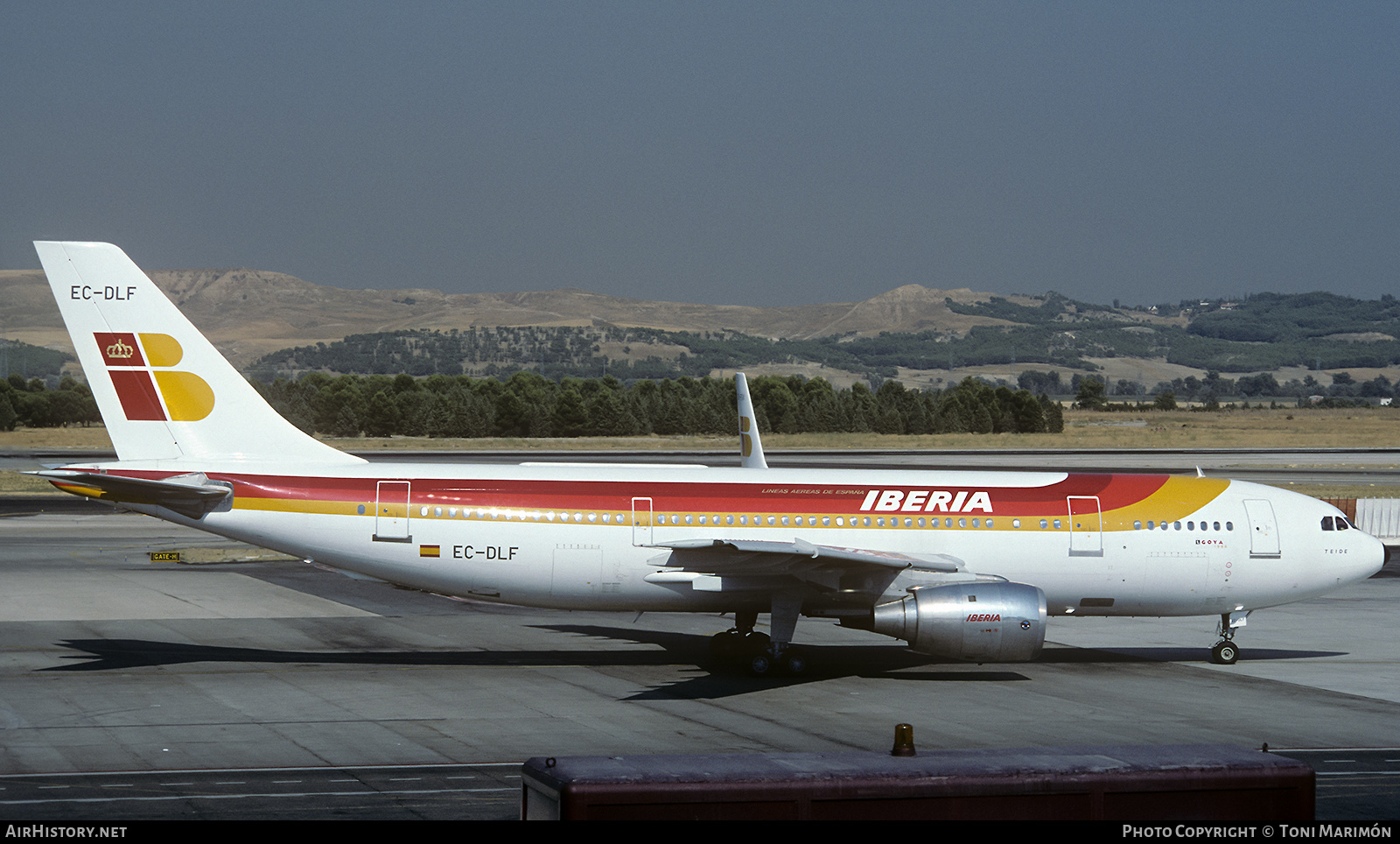 Aircraft Photo of EC-DLF | Airbus A300B4-120 | Iberia | AirHistory.net #628002