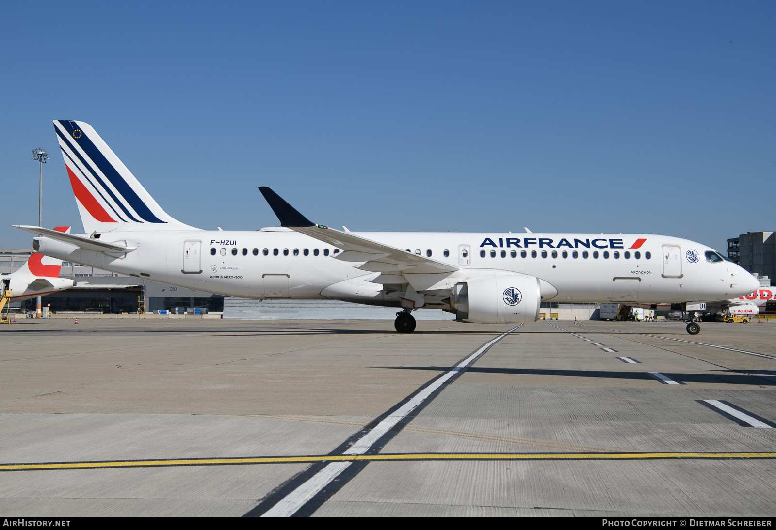 Aircraft Photo of F-HZUI | Airbus A220-371 (BD-500-1A11) | Air France | AirHistory.net #628033