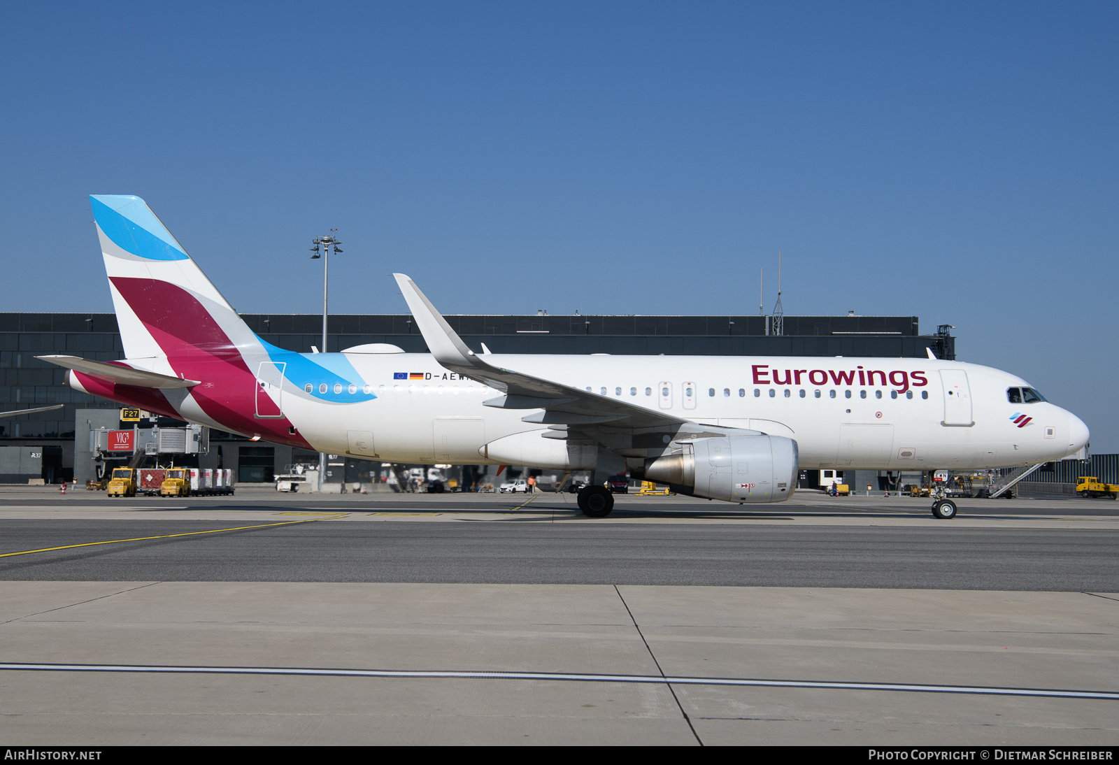 Aircraft Photo of D-AEWN | Airbus A320-214 | Eurowings | AirHistory.net #628037