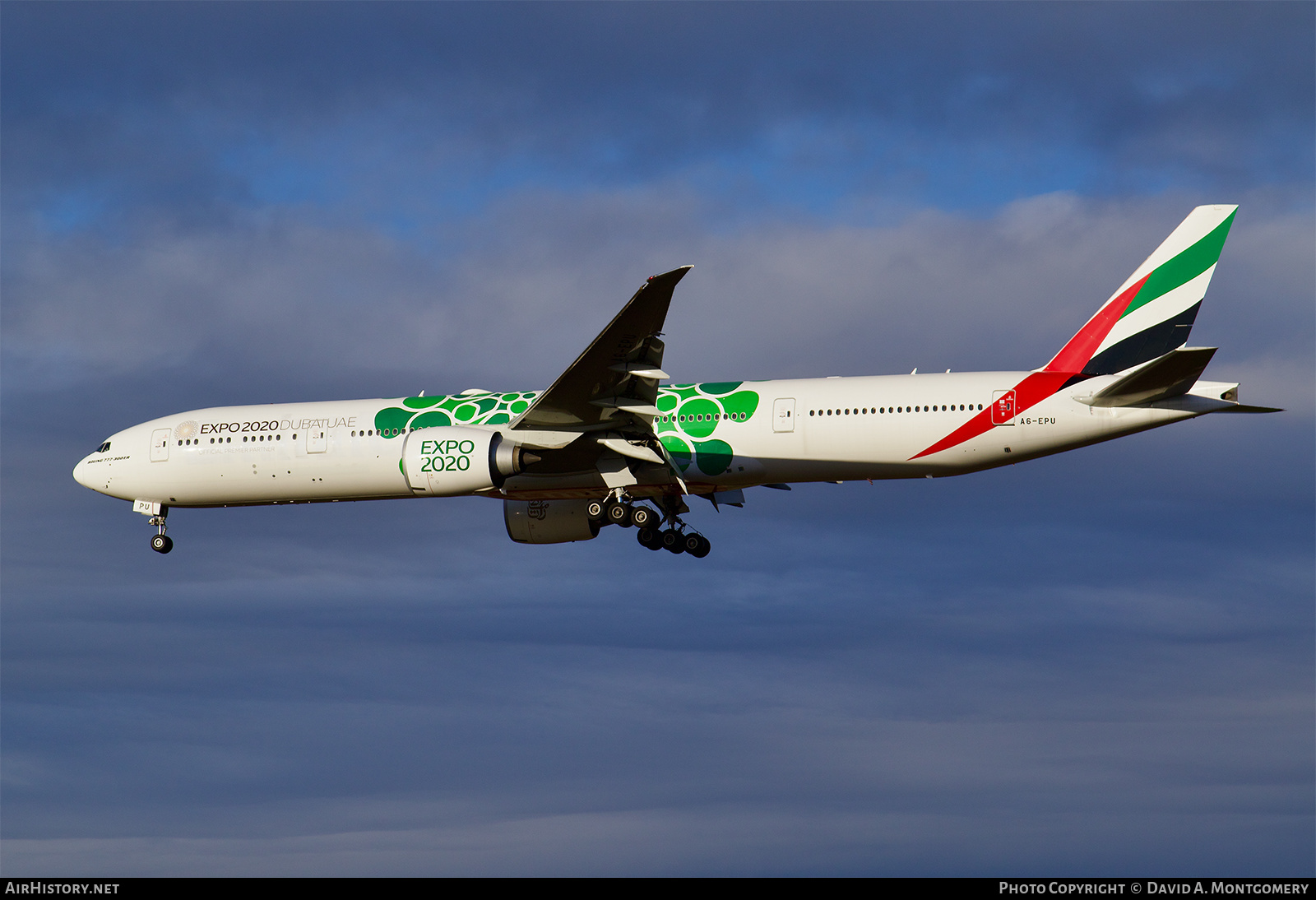 Aircraft Photo of A6-EPU | Boeing 777-300/ER | Emirates | AirHistory.net #628084