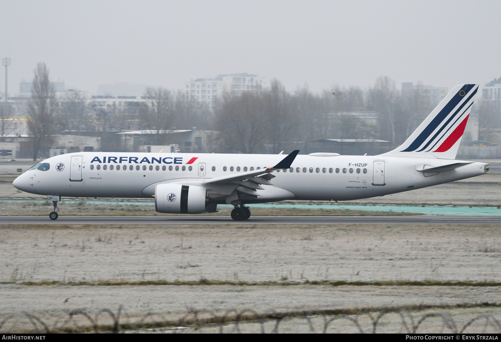 Aircraft Photo of F-HZUP | Airbus A220-371 (BD-500-1A11) | Air France | AirHistory.net #628130