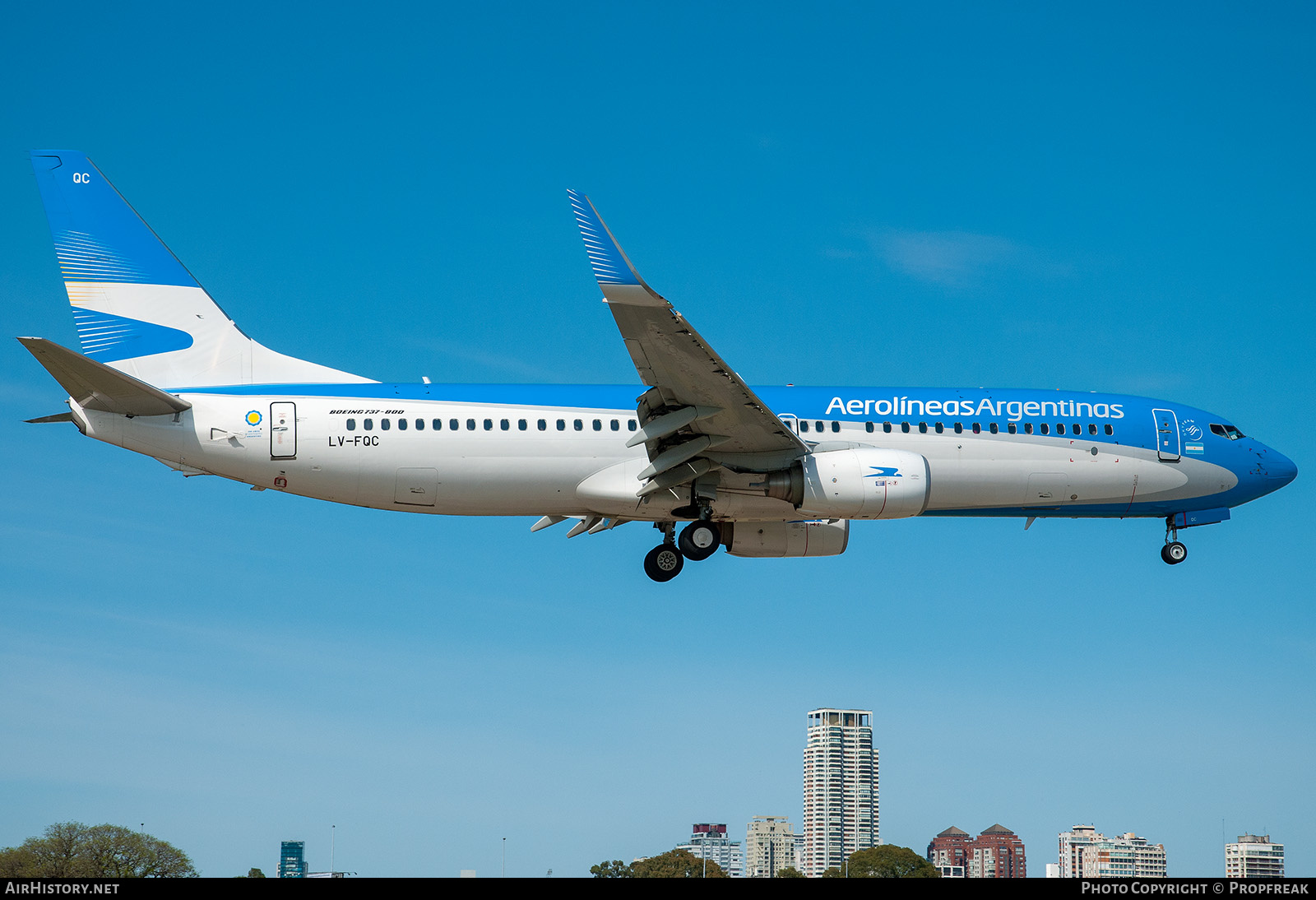 Aircraft Photo of LV-FQC | Boeing 737-86J | Aerolíneas Argentinas | AirHistory.net #628247