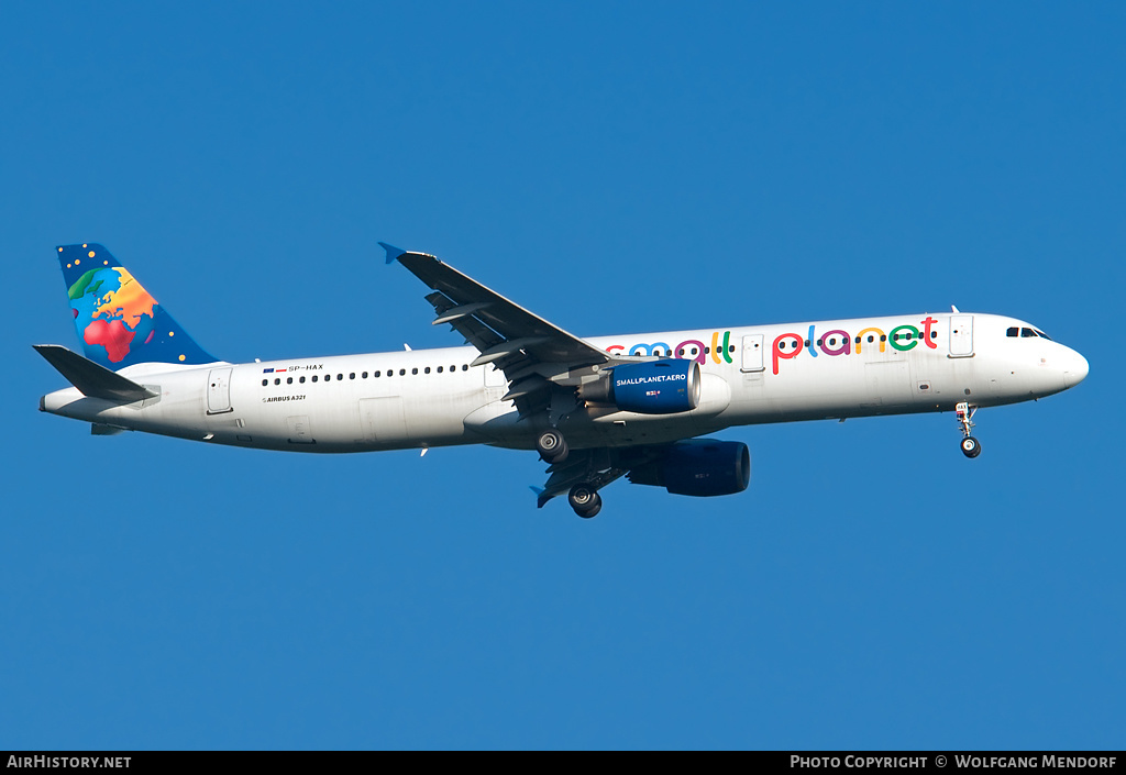 Aircraft Photo of SP-HAX | Airbus A321-211 | Small Planet Airlines | AirHistory.net #628266