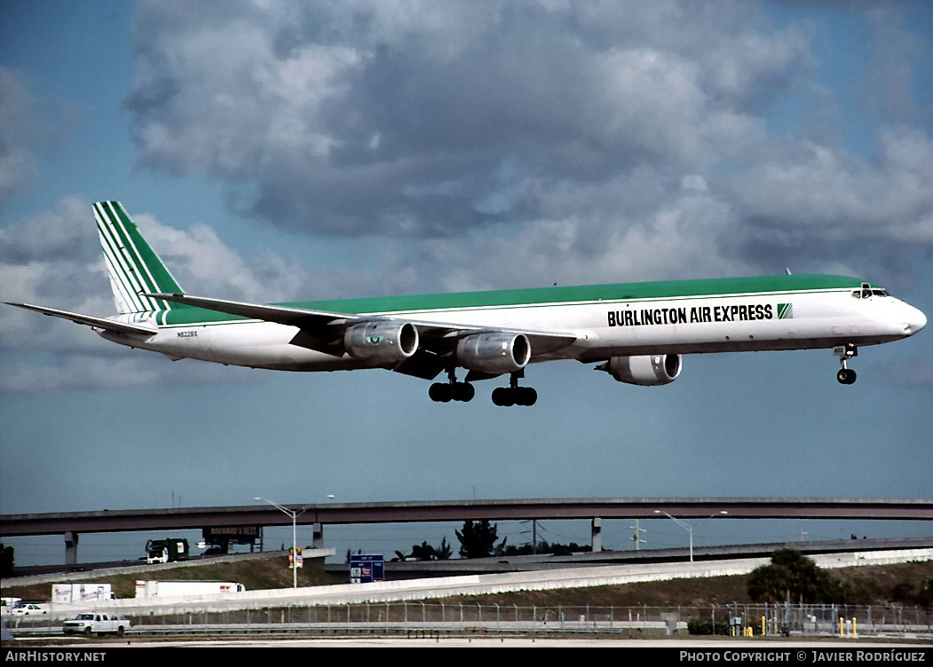 Aircraft Photo of N822BX | Douglas DC-8-71(F) | Burlington Air Express | AirHistory.net #628321