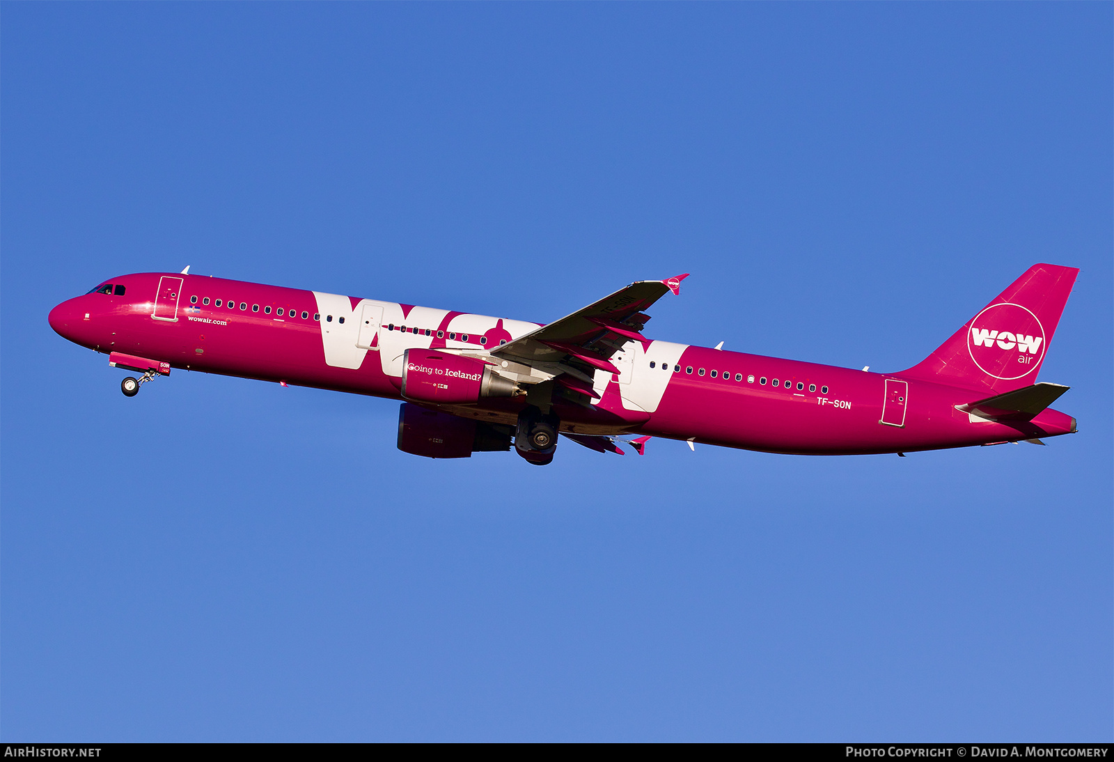 Aircraft Photo of TF-SON | Airbus A321-211 | WOW Air | AirHistory.net #628366