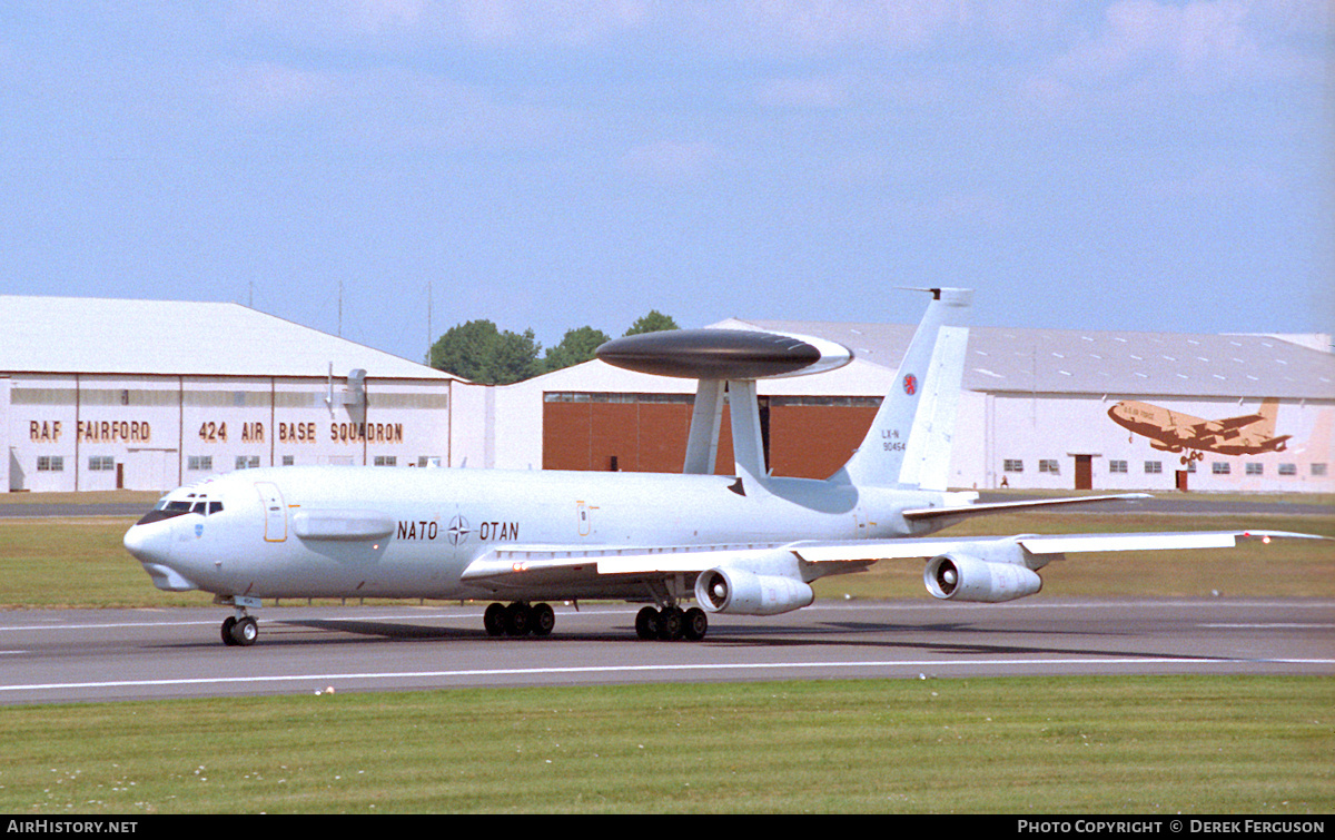 Aircraft Photo of LX-N90454 | Boeing E-3A Sentry | Luxembourg - NATO | AirHistory.net #628444