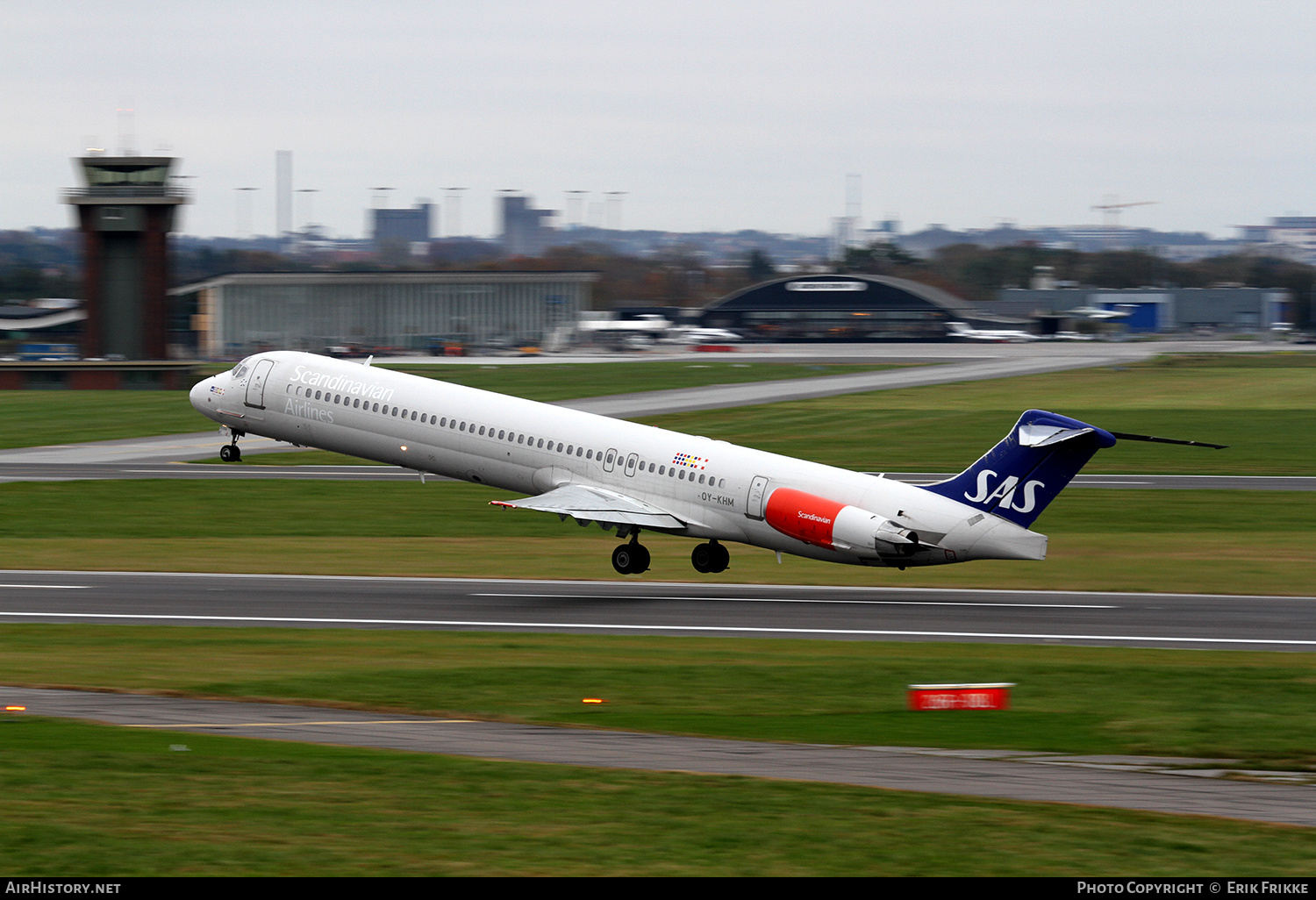 Aircraft Photo of OY-KHM | McDonnell Douglas MD-82 (DC-9-82) | Scandinavian Airlines - SAS | AirHistory.net #628474